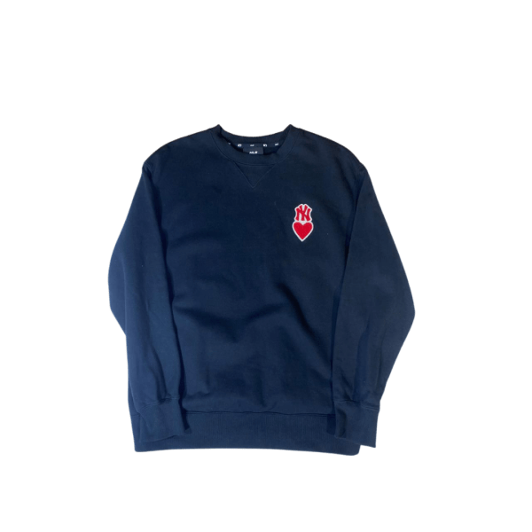 Poleron MLB logo rojo con corazon